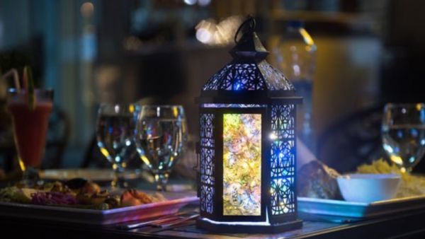 الآداب العامة لشهر رمضان لغير المسلمين 