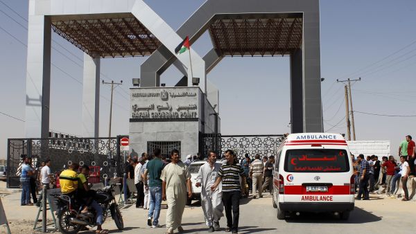 Rafah border open to aid Gaza. (AFP Photo)