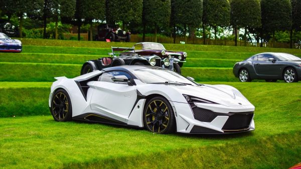 تعتبر Fenyr SuperSport أحدث سيارات Hyper التي تطلقها W Motors تعتبر Fenyr SuperSport أحدث سيارات Hyper التي تطلقها W Motors