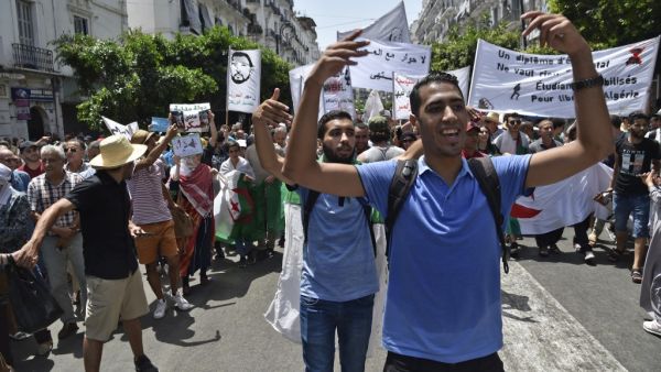 Algerian protesters demonstrate in Algiers on July 30, 2019, in the latest in weeks of rallies against the ruling class amid an ongoing political crisis in the country. (AFP/ File Photo)