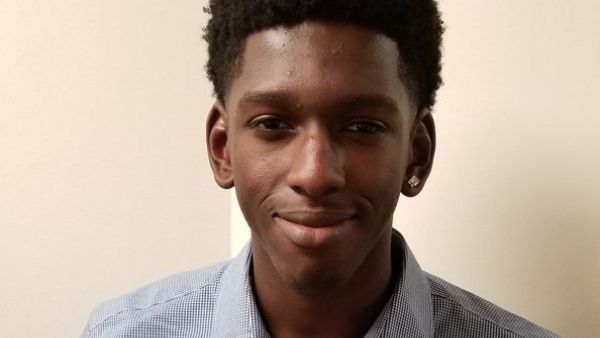 Ronaldino Crosdale (Twitter)