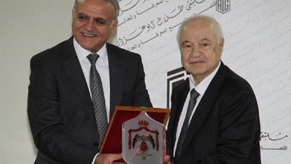 خلال الحدث خلال الحدث