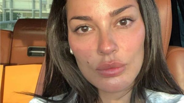 This is not the first time Nadine Njeim appears without makeup Source nadine nassib njeim Instagram