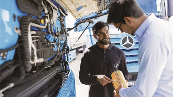 تعد أكتروس الشاحنة الأكثر مبيعاً في المنطقة، حيث بِيع منها حتى الآن أكثر من 760 ألف شاحنة في جميع أنحاء العالم.