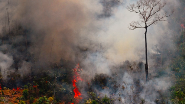 Stopping the raging Amazon fires is a top priority (AFP Photo)