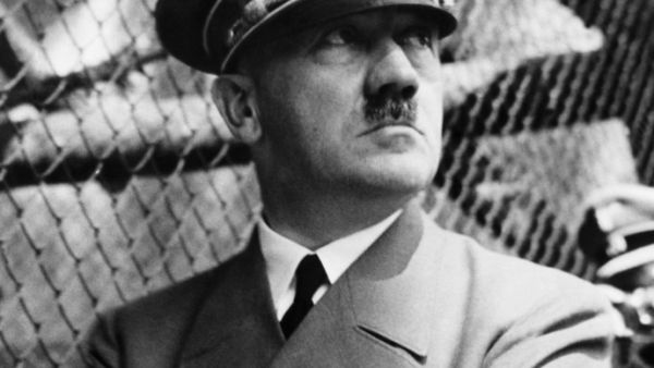 Hitler (Shutterstock)	