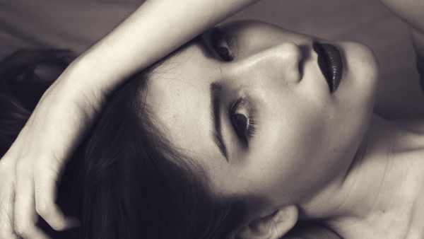 جميلة البوابة: 4  فوائد تجميل للحليب
