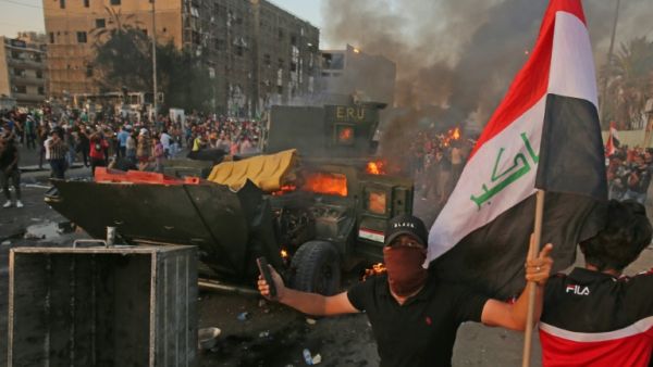 Protesters gathered by truckfuls to vent their anger against corruption, unemployment and poor services. (AFP/ File Photo)