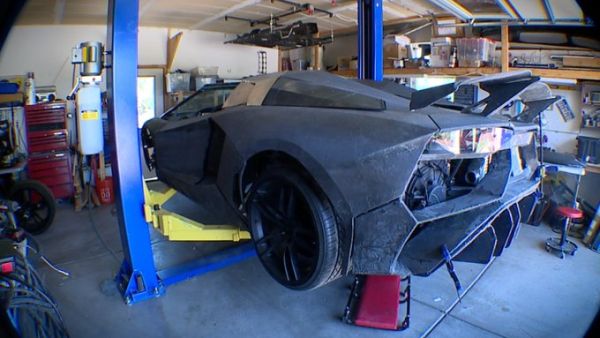 Colorado father and son make their own Lamborghini with 3D printer. (Twitter)