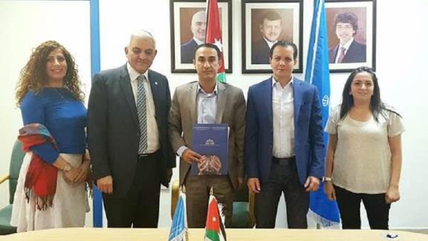 خلال الحدث خلال الحدث