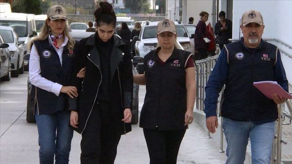 رغبتها في الالتحاق بصفوف تنظيم "داعش" الإرهابي