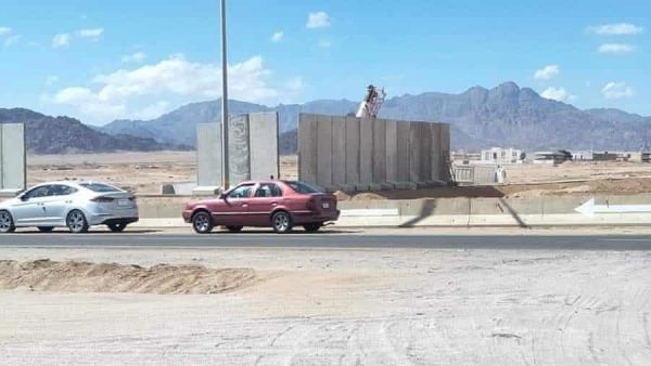  المخطط أن يصل ارتفاع الجدار إلى ستة أمتار