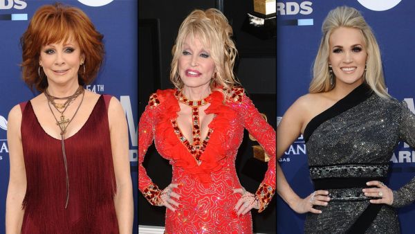 كاري أندروود و دوللي بارتون و ريبا ماكنتير