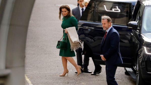 Princess Haya Bint al-Hussein of Jordan (L) arrives at Britain's High Court, The Royal Courts of Justice, in central London on November 12, 2019. Princess Haya, the estranged wife of the ruler of Dubai, Sheikh Mohammed bin Rashid Al-Maktoum, has applied for a forced marriage protection order during a case about their children's welfare. Tolga AKMEN / AFP