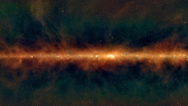 This image from the Murchison Widefield Array telescope shows low-frequency radio emissions from the centre of the galaxy presented in a way humans can see (Dailymail/Dr Natasha Hurley-Walker/ICRAR/Curtin)