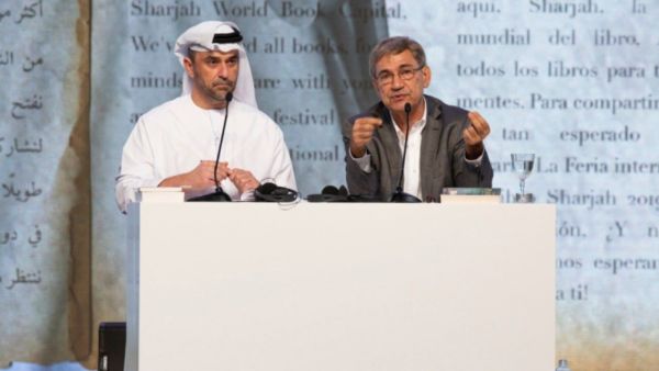 أورهان باموق: مهندس الرواية التركية في معرض الشارقة