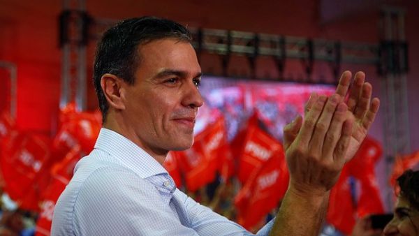 Spain's political leaders to face off in only TV debate (Twitter)