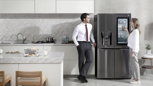 LG InstaView Door-in-Door refrigerator provides for better health and fitness at home LG InstaView Door-in-Door refrigerator provides for better health and fitness at home