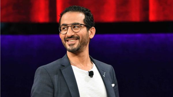 الممثل المصري أحمد حلمي 