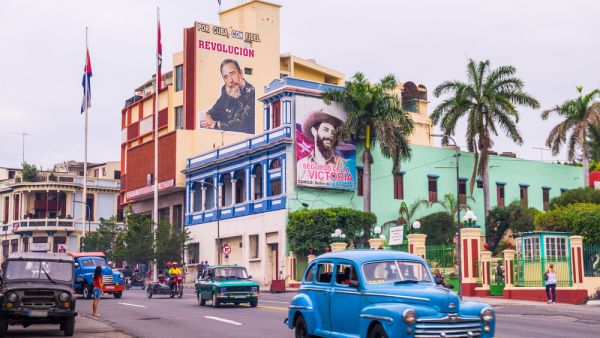 Posters of Fidel Castro advertise the revolution (Shutterstock)	