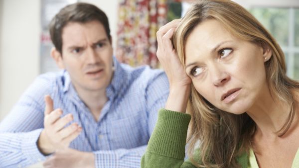 الخلافات الزوجية والجدال علامة على وجود علاقة ناضجة