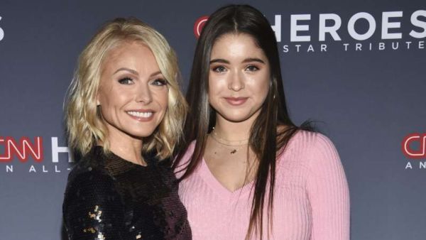 كيلي ريبا وابنتها لولا