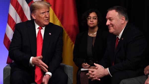 US President Donald Trump (L) speaks to US Secretary of State Mike Pompeo. (AFP/ File Photo)