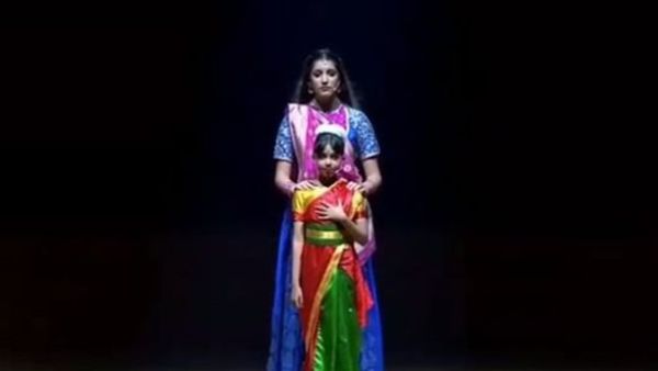  Aaradhya Bachchan during school’s annual function (Twitter)