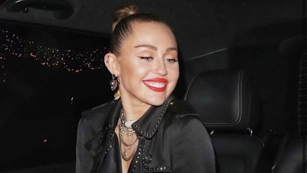 Miley Cyrus (Twitter)