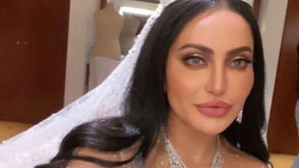 الفنانة الكويتية فوز الشطي