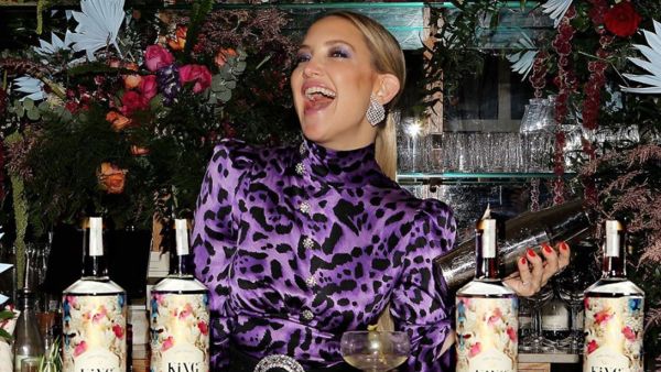 The 'Bride Wars' star recently hailed herself as a "super-mum" The 'Bride Wars' star recently hailed herself as a "super-mum"