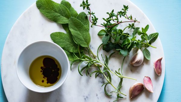 ستة أعشاب للسيطرة على ارتفاع ضغط الدم ومرض السكري