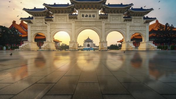 Tapiei, Taiwan (Shutterstock)	