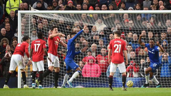 تعادل مخيب للشياطين الحمر