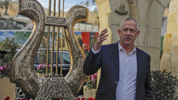 Retired Israeli General Benny Gantz, one of the leaders of the Blue and White (Kahol Lavan) political alliance, tours the City of David archaeological and tourist site run by the right-wing Elad foundation and the Israel Nature and Parks Authority, in the Palestinian neighbourhood of Silwan in east Jerusalem, on January 14, 2020.