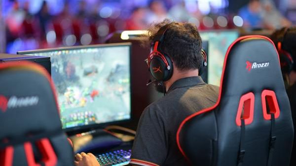 E-sports has gained local and international traction among a number of sports associations, according to Jordan Olympic Committee Secretary General Nasser Majali (Photo courtesy of Jordan E-Games)