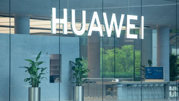 بدأت شركة هواوي تجربتها في جميع السيناريوهات من خلال تقديم مجموعة من المنتجات الجديدة التي تشمل فئات متعددة، بما في ذلك الأجهزة اللوحية وأجهزة الكمبيوتر بدأت شركة هواوي تجربتها في جميع السيناريوهات من خلال تقديم مجموعة من المنتجات الجديدة التي تشمل فئات متعددة، بما في ذلك الأجهزة اللوحية وأجهزة الكمبيوتر