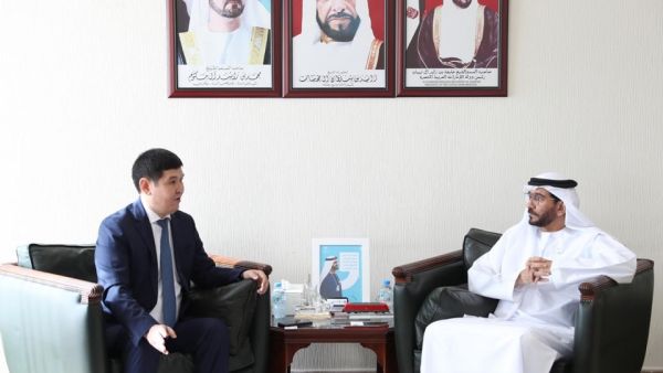 الهيئة الاتحادية للمواصلات البرية والبحرية تناقش تعزيز التعاون والتنسيق في مجال النقل البري مع كازخستان
