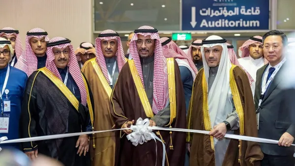انطلاق فعاليات المعرض السعودي للطباعة والتغليف والبلاستيك والصناعات البتروكيماوية 2020