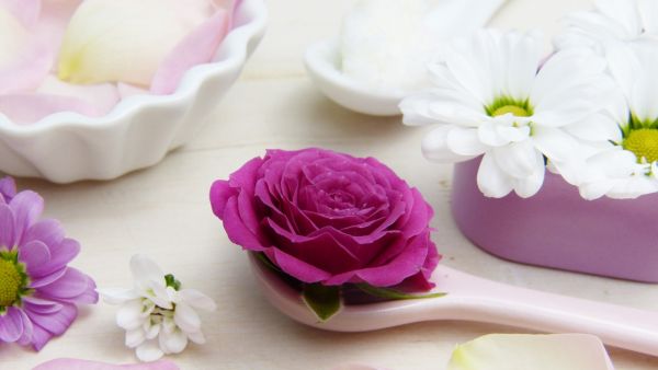 اصنعيه بنفسك: جل حب الشباب