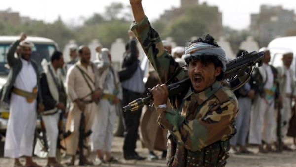 Houthi rebels shout slogans during a rally in Yemen’s Sana’a. (AFP/ File)