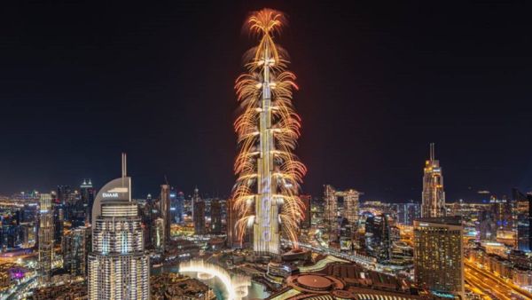Burj Khalifa transformed through animation, light, sounds and a synchronized fountain show taking viewers on a journey at the onset of a new decade. 