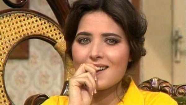 الفنانة المعتزلة نسرين الفنانة المعتزلة نسرين