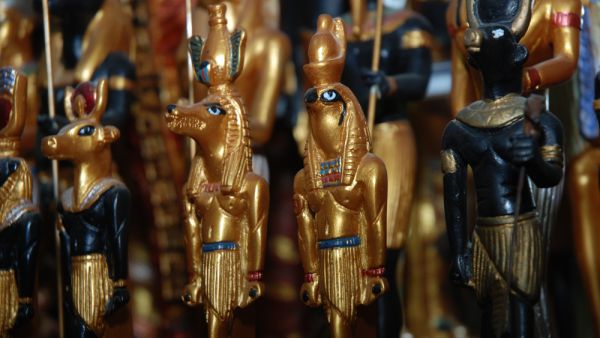 Egyptian souvenir statuettes of the Gods (Shutterstock)	
