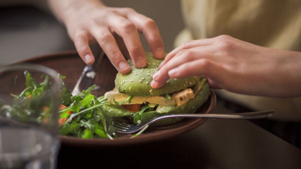 If Being Vegan's Is All the Hype, Why Aren't Middle East Fast Food Chains All Over It?