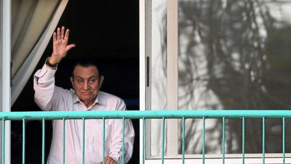 تقرر إلغاء الاحتفال بعيد الحرس الجمهوري غدا بسبب الوفاة والجنازة