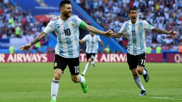 صورة أرشيفية لدي ماريا وميسي