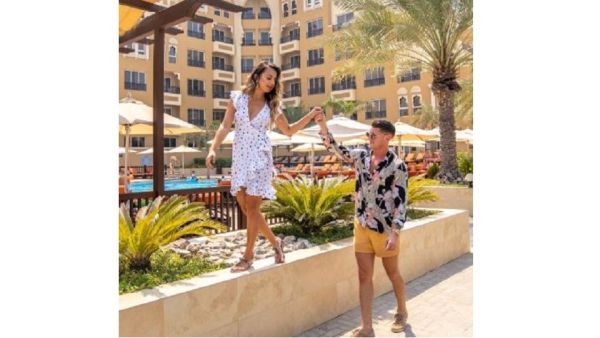 Couples wanting to experience the ultimate lover’s getaway may indulge in multiple dining options offering delectable international cuisine and unlimited sparkling beverages in the hotel’s 14 restaurants and bars