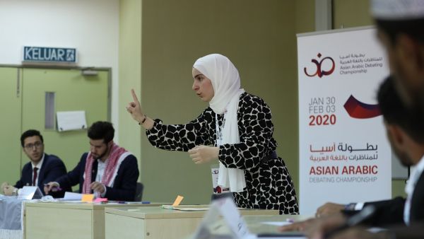 خلال الحدث المتناظرون يشيدون بفرص التعلّم والتطوير التي تُتيحها مؤسسة قطر