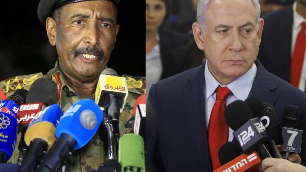 Abdel Fattah al-Burhan, the chairman of Sudan's ruling council and Israeli Prime Minister Benjamin Netanyahu (AFP)